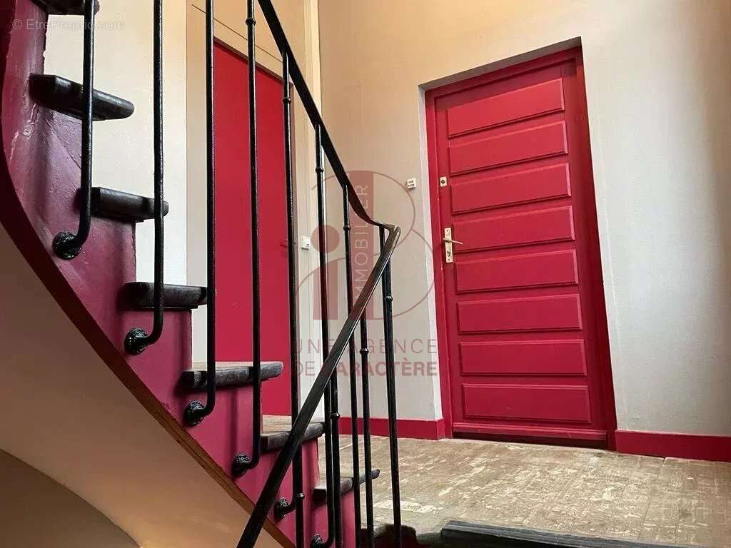 Appartement à FONTAINEBLEAU