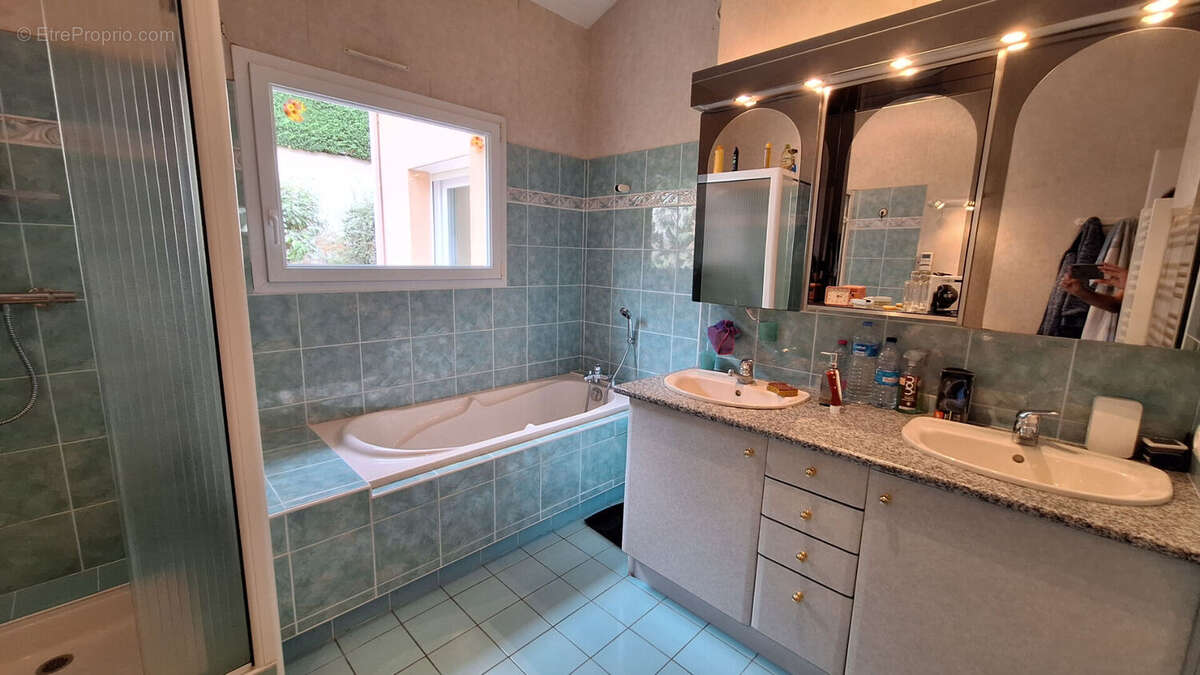 Maison à COURNON-D'AUVERGNE