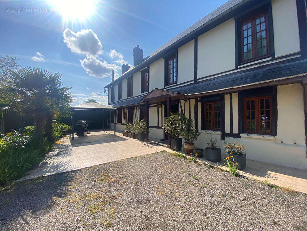 Maison à LE GROS-THEIL