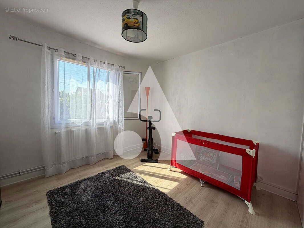Maison Niort 4 pièce(s) 89,44 m2 - photo 9