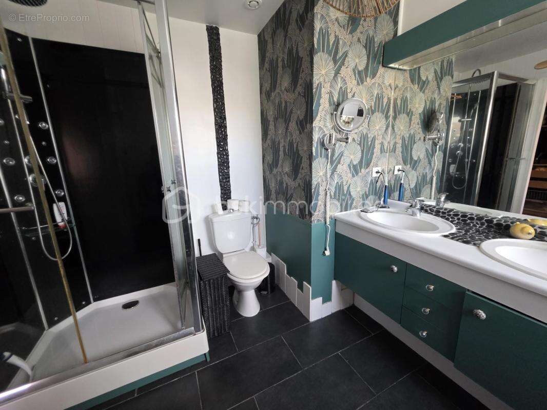 Maison individuelle familiale de 145,62 m² – 5 chambres – Bords de Marne - 2 grands GARAGES - photo 11