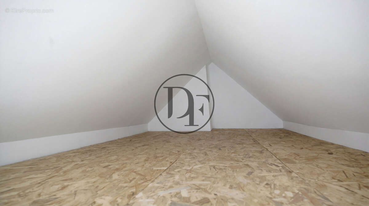 Appartement à FONTAINEBLEAU