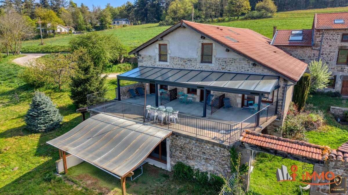 Maison à ROCHE-LA-MOLIERE