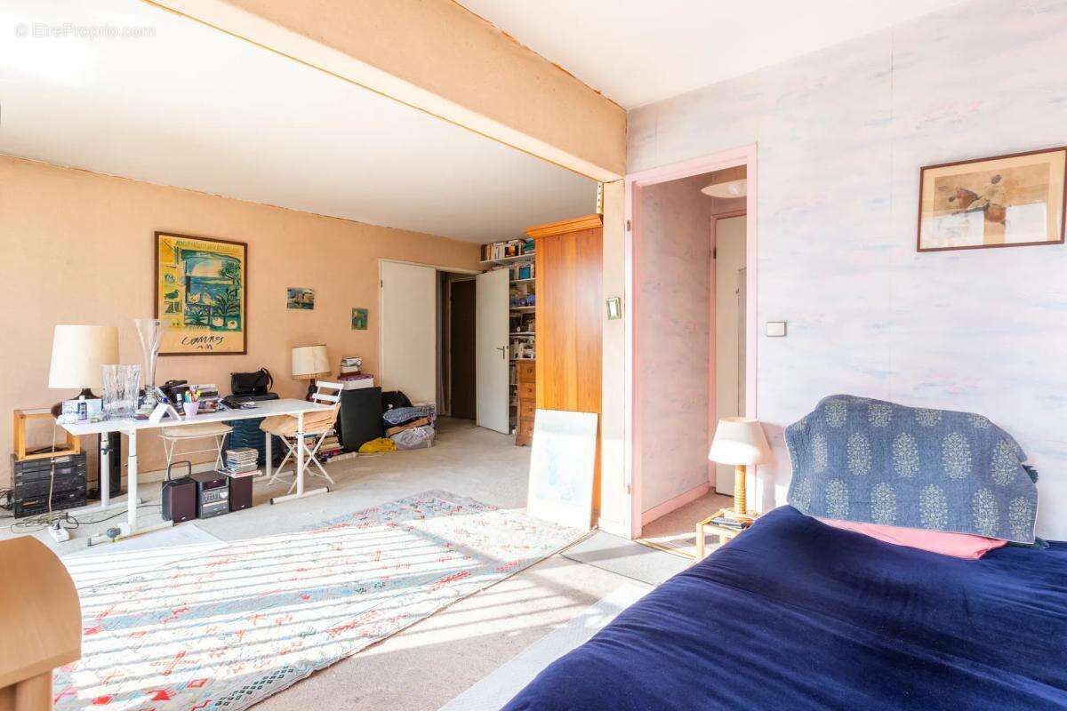Appartement à MONTROUGE