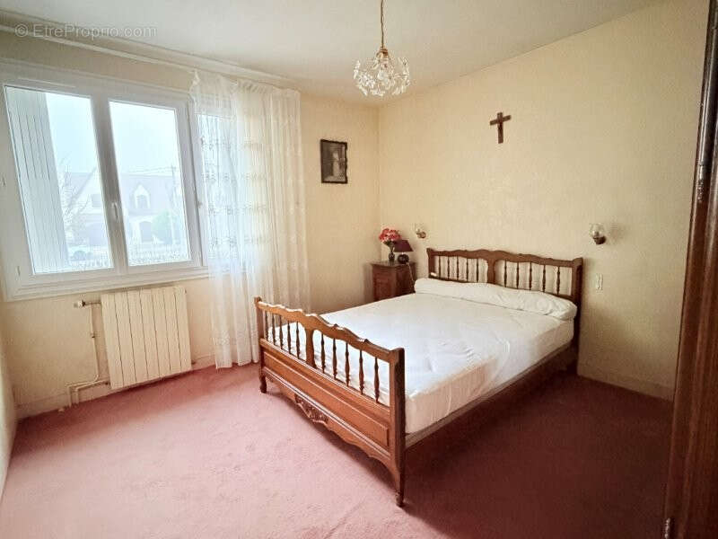 Maison à LA FERTE-BERNARD