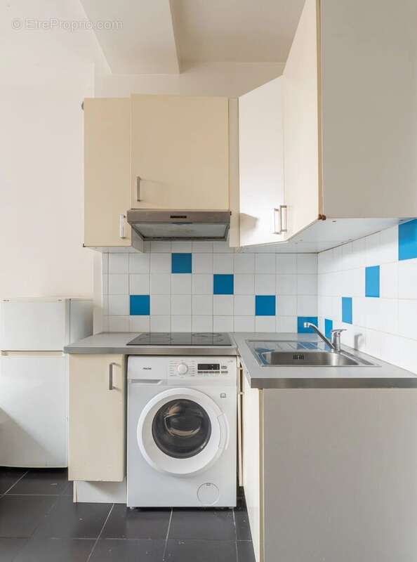 Appartement à PARIS-7E