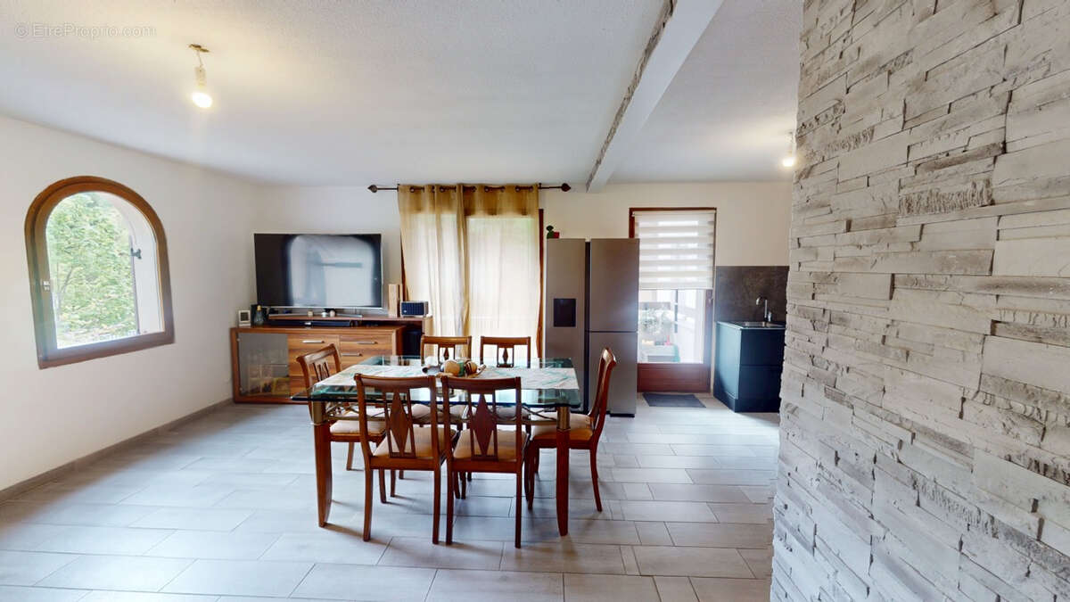 Appartement Gieres 4 pièce(s) - photo 4