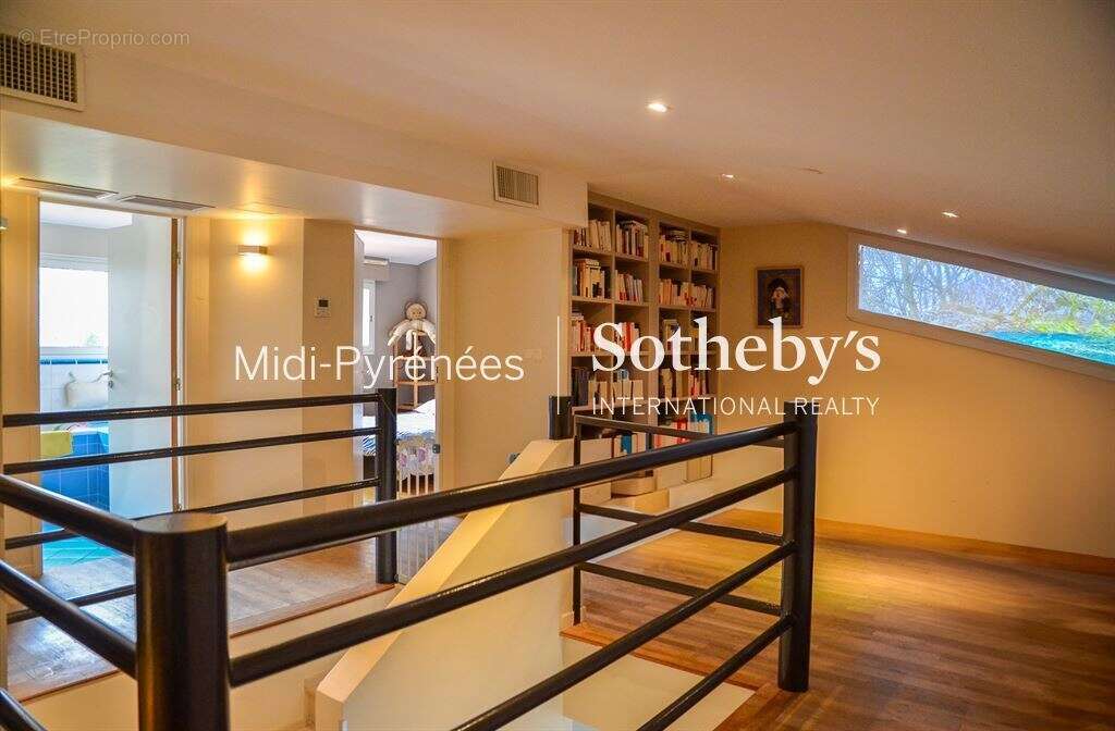 Maison à CLERMONT-LE-FORT