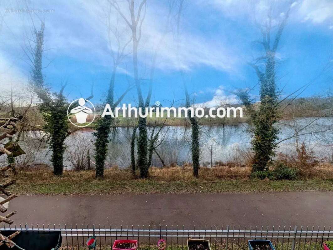 Maison à SAVIGNY-LE-TEMPLE