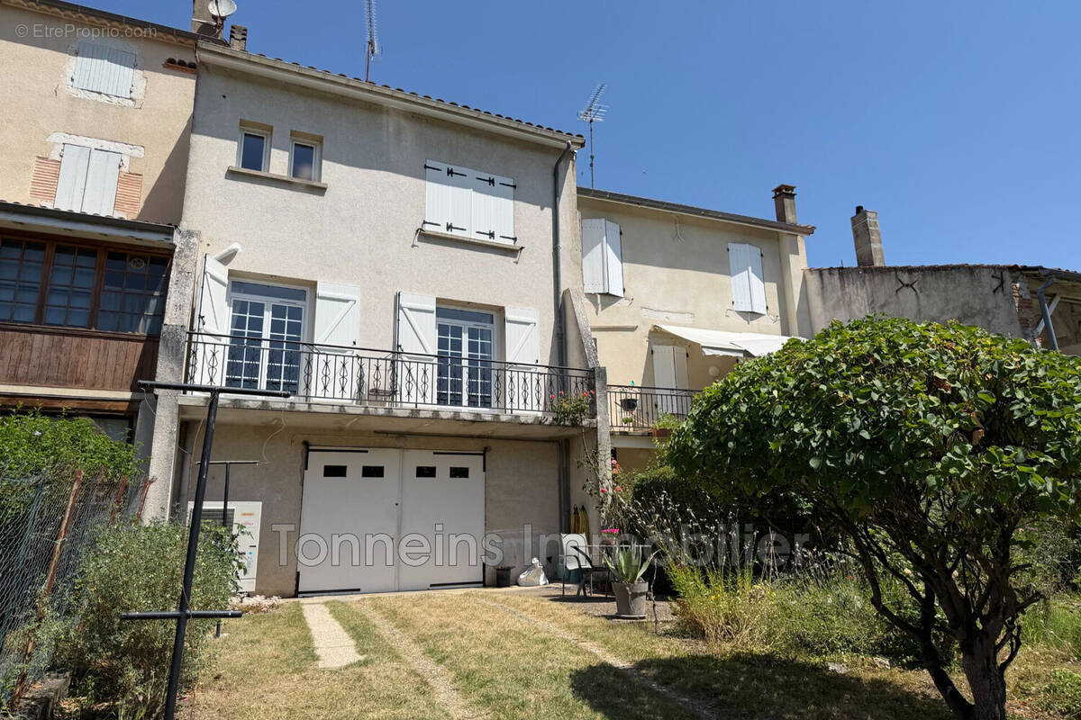 Maison à DAMAZAN