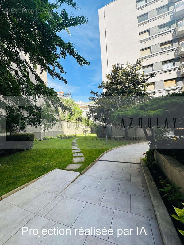 Appartement à PARIS-16E