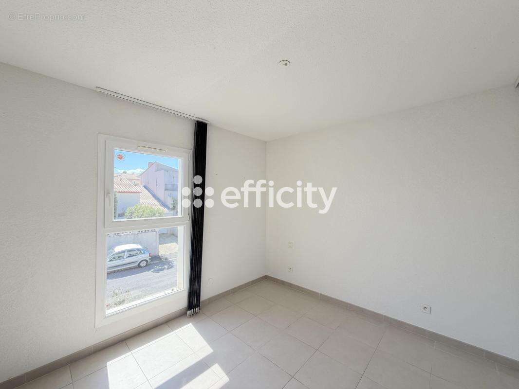 Maison 86 m² à Cournonsec  - photo 5