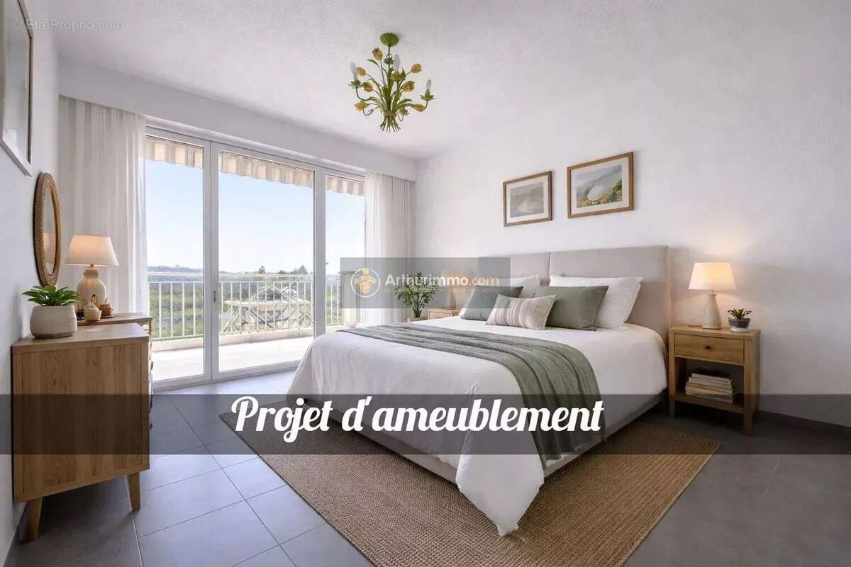 Appartement à SAINT-RAPHAEL
