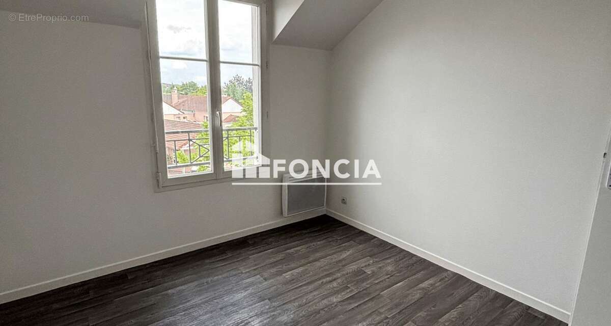 Appartement à SAINT-GRATIEN
