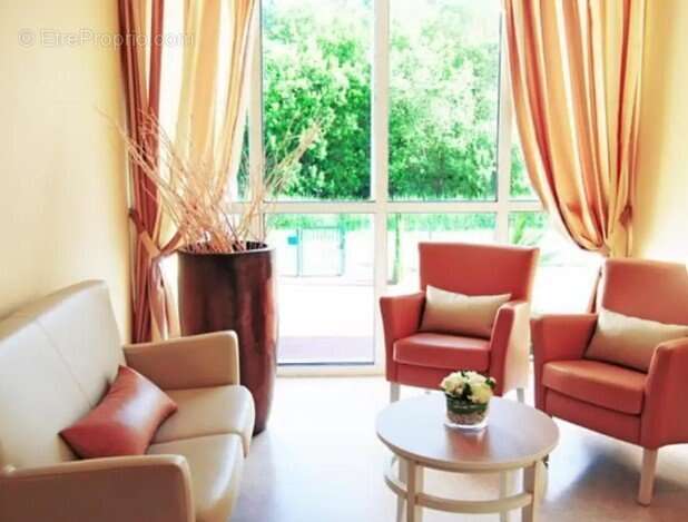 Appartement à BRASLES