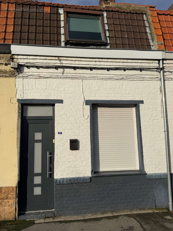 Maison à CROIX