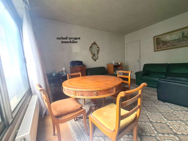 Appartement à PARIS-19E