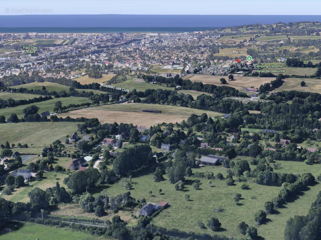 Terrain à TROUVILLE-SUR-MER