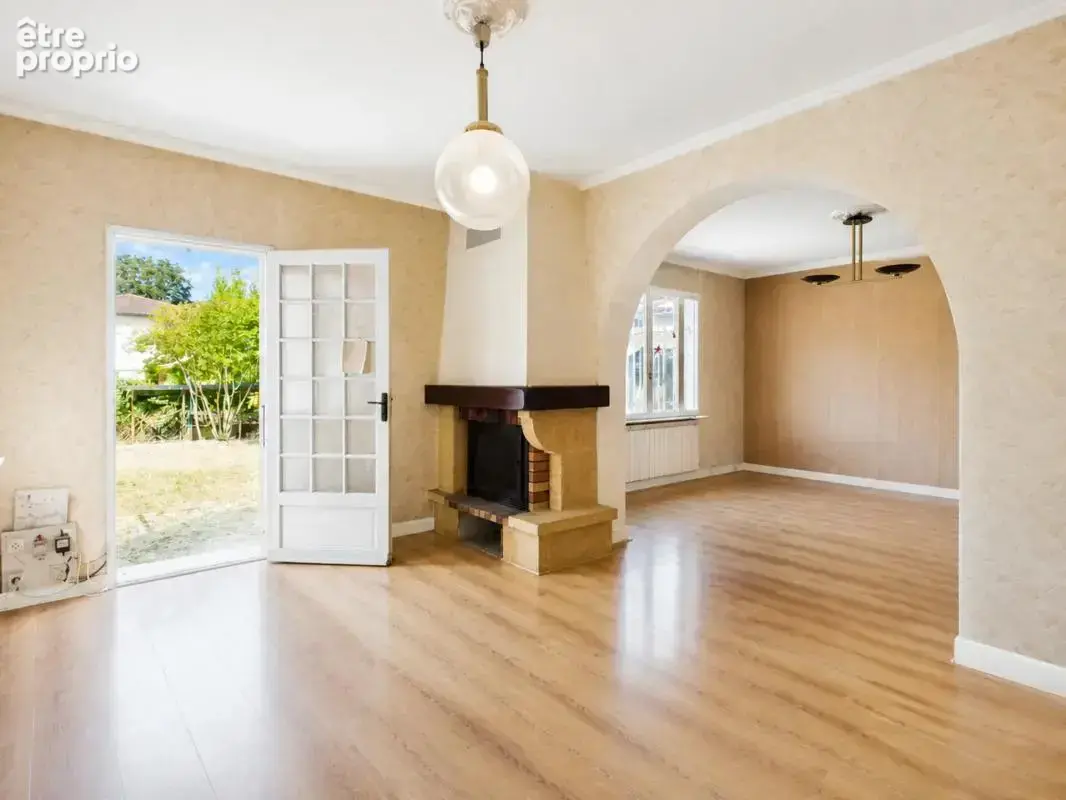 Maison 6 pièces de 120 m² à Valence Chateauvert - photo 2