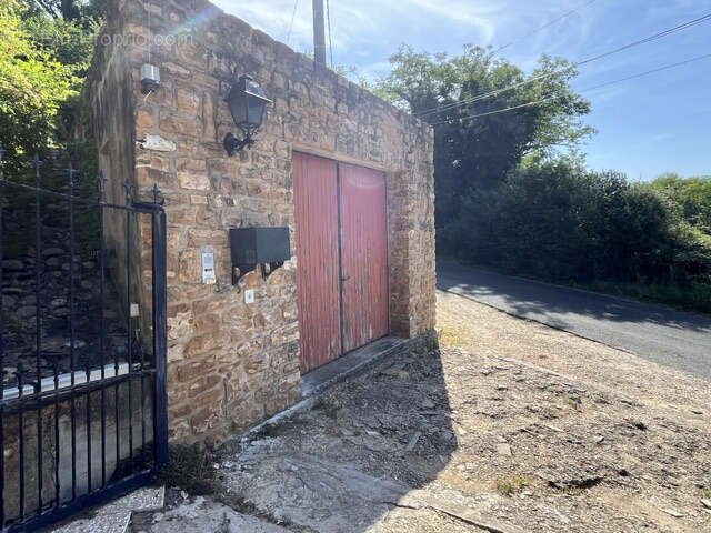 Maison à GENAY
