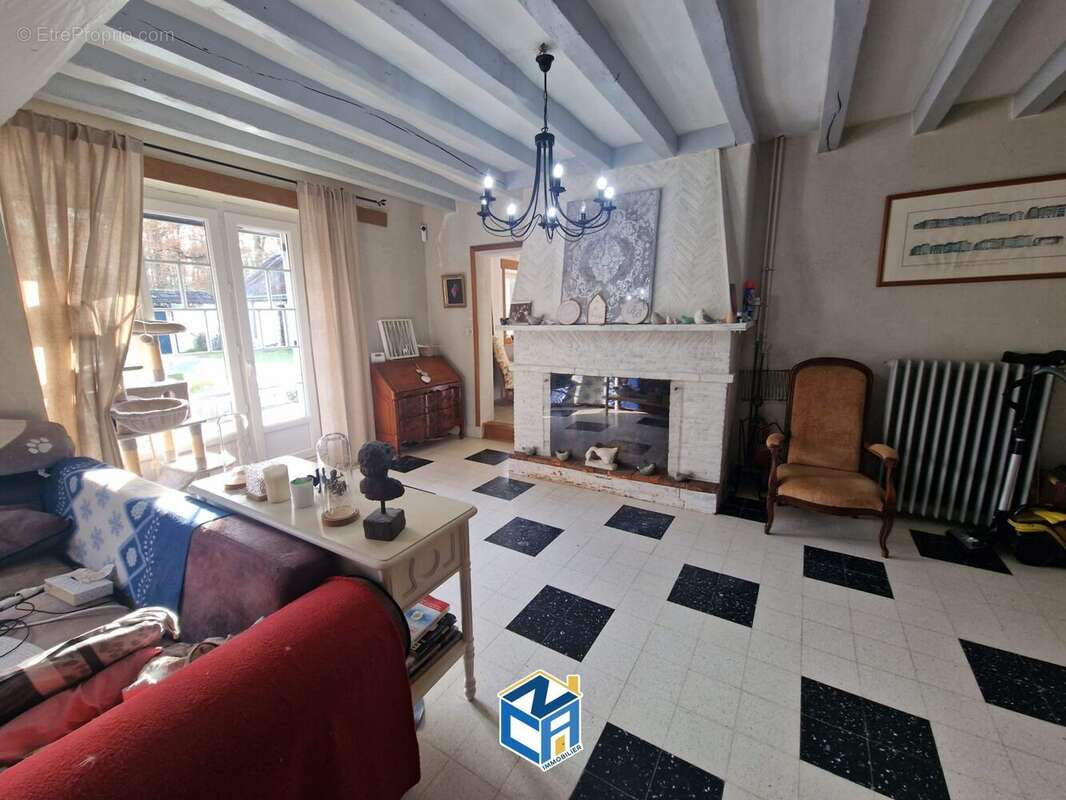 Maison à SAINT-BRANCHS