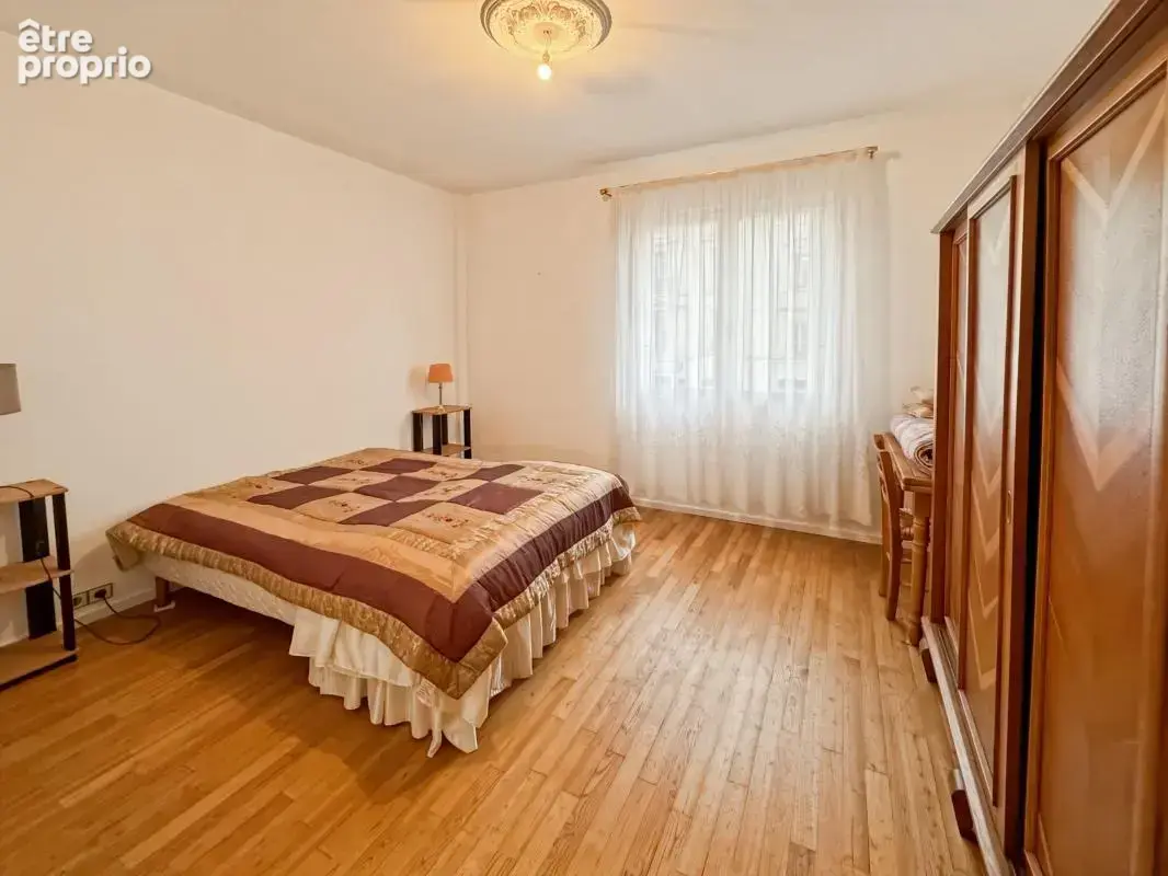 Appartement T4 lumineux 89 m² – Centre de Périgueux – Loggia – Ascenseur - photo 5