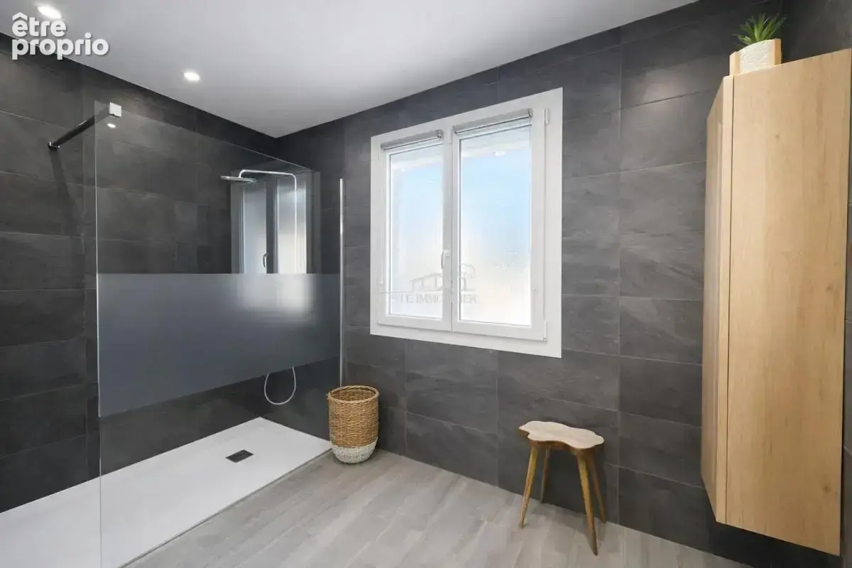 À VENDRE - Superbe maison de plain-pied à Gignac-la-Nerthe - photo 11