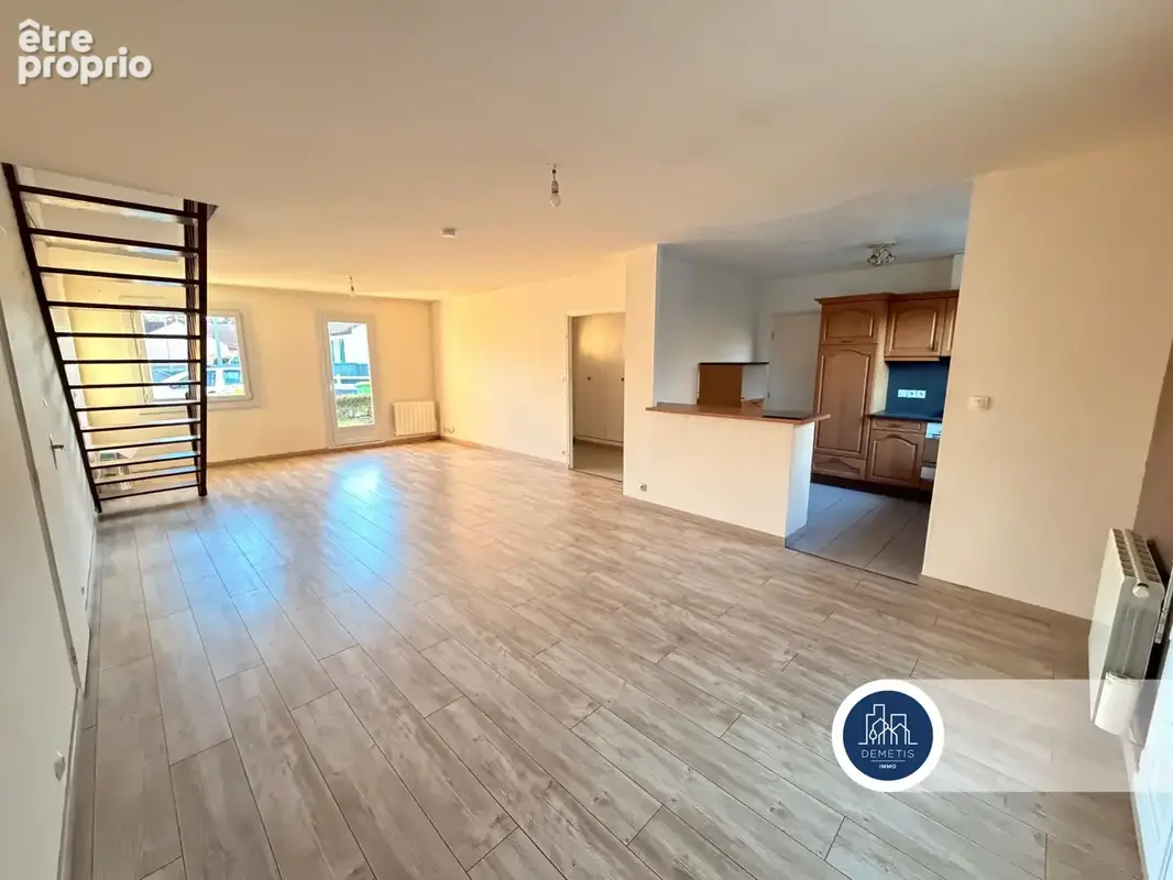 Maison familiale dans les hauteurs d'allonnes - photo 3