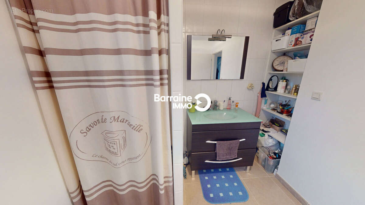 Maison à PLOUGONVELIN