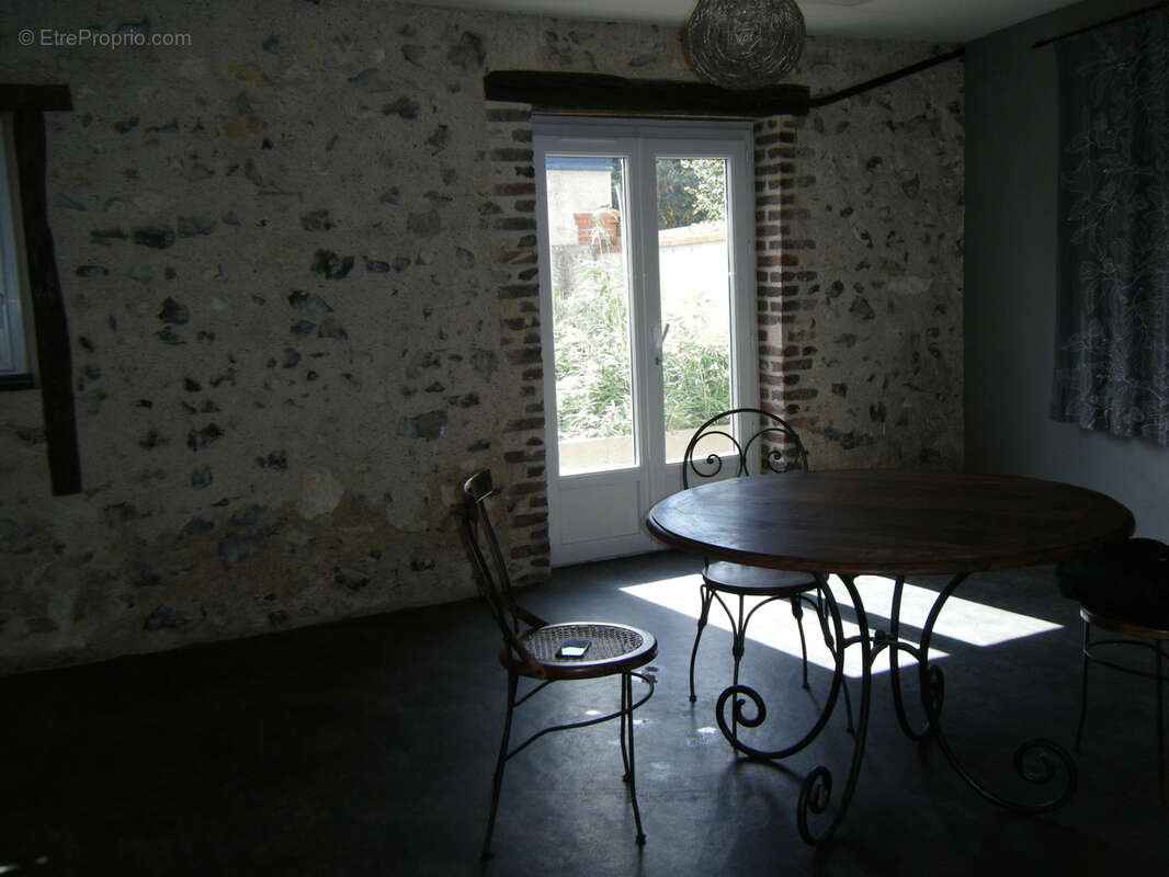 Maison à CLOYES-SUR-LE-LOIR