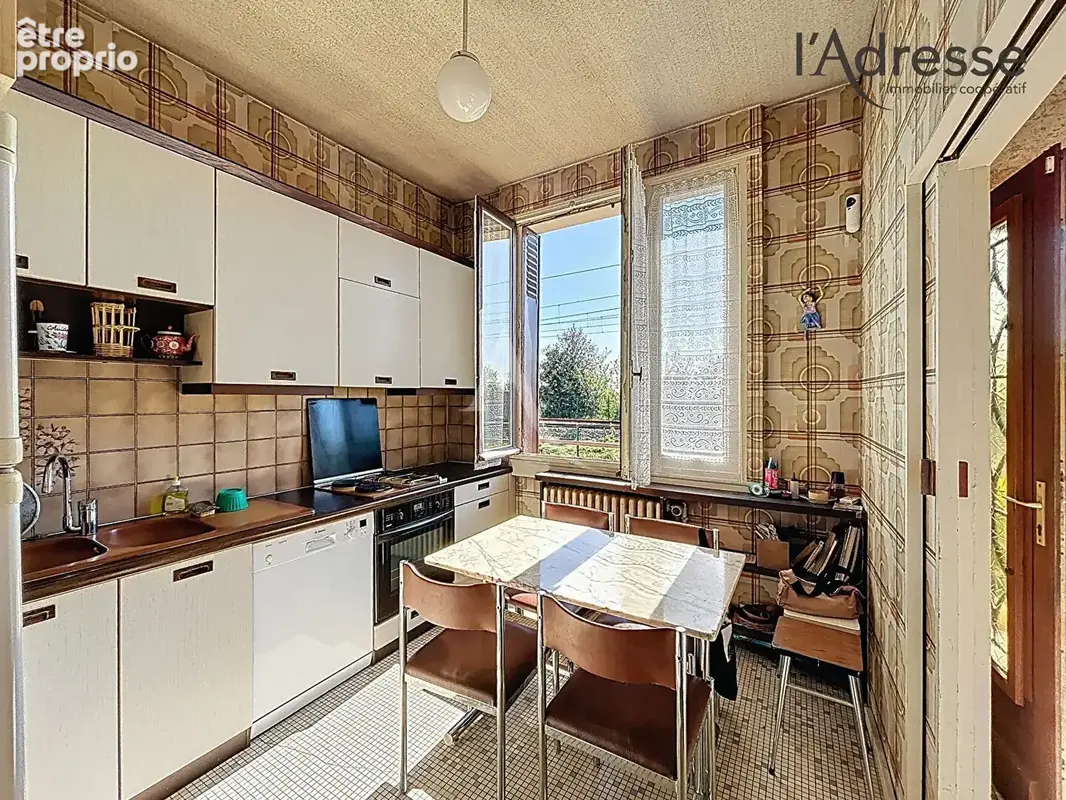 Maison Suresnes 5 pièces -  Vue Paris - photo 4