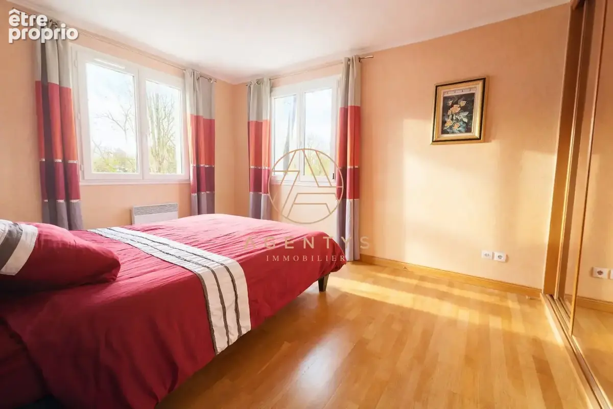Appartement 6 pièces 134 m² à vendre à Chennevieres-Sur-Marne (94430) - photo 4