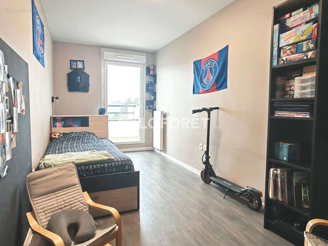 Appartement à CORBEIL-ESSONNES