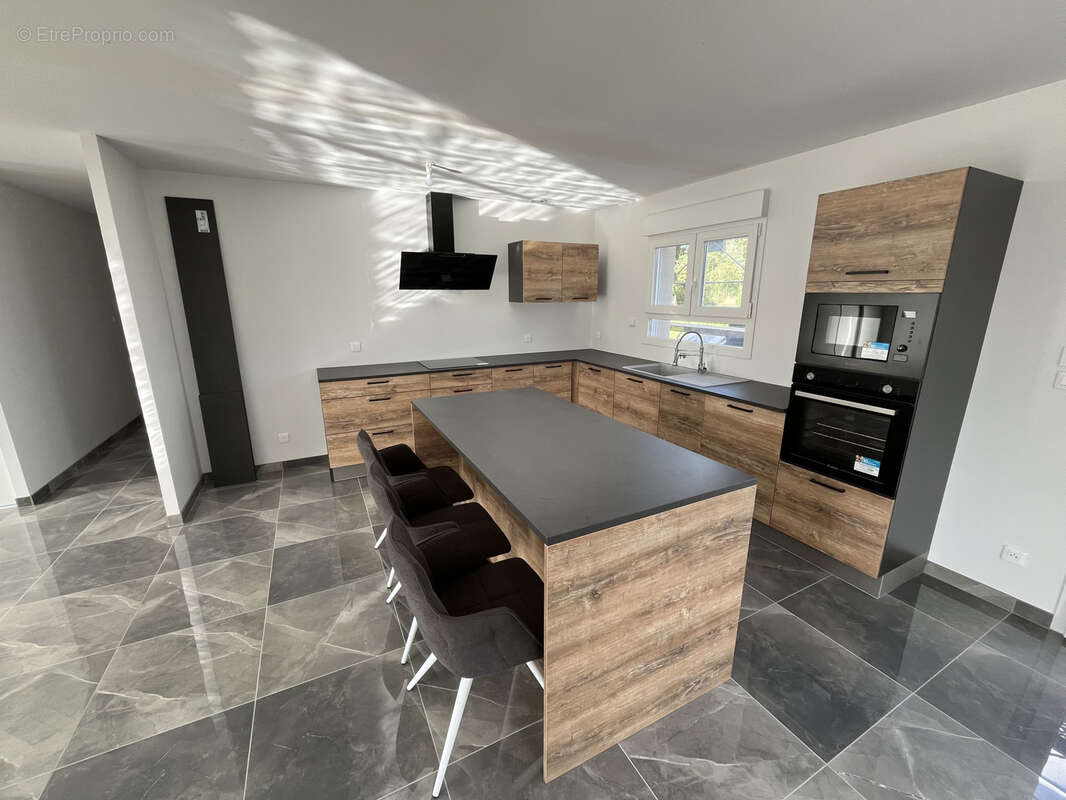 Maison à VITRY-EN-PERTHOIS