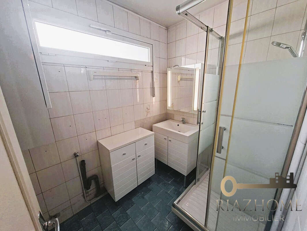 Appartement à LE BOURGET