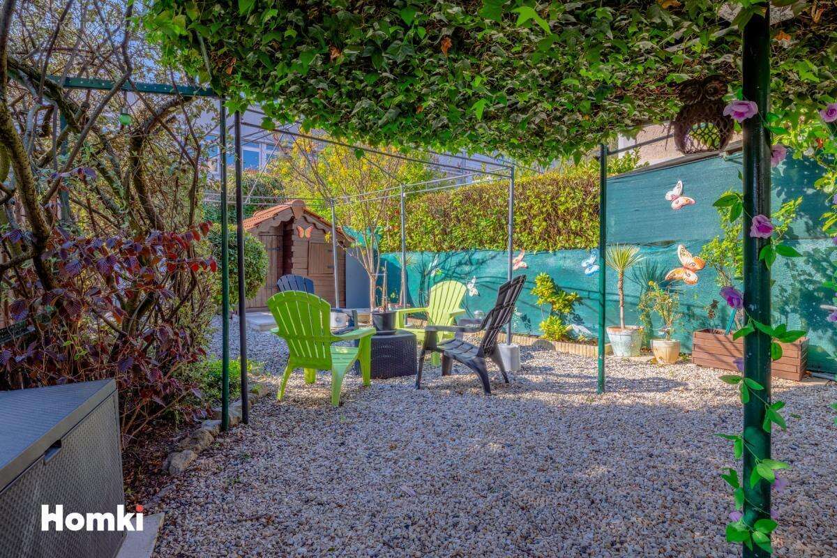 Maison à VILLEURBANNE