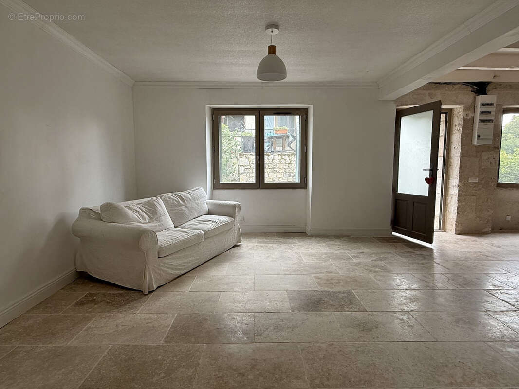 Maison de village avec 2 chambres - photo 8