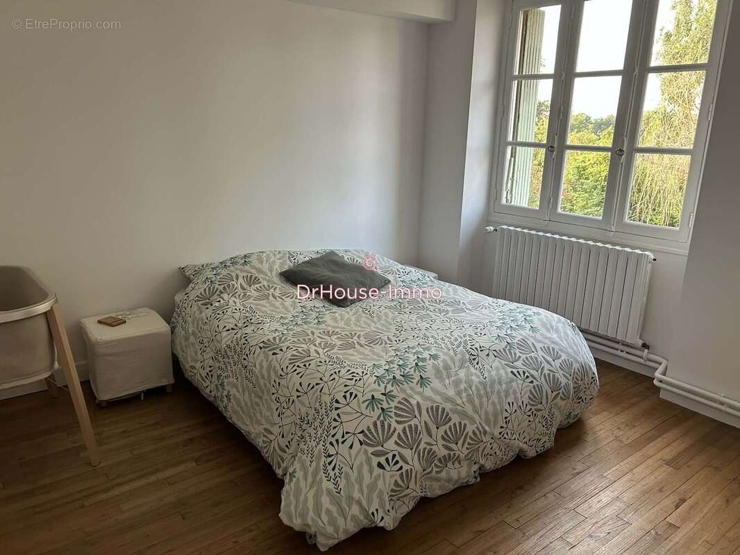 Maison 130 m² à Saint-Martial-Sur-Isop  - photo 6
