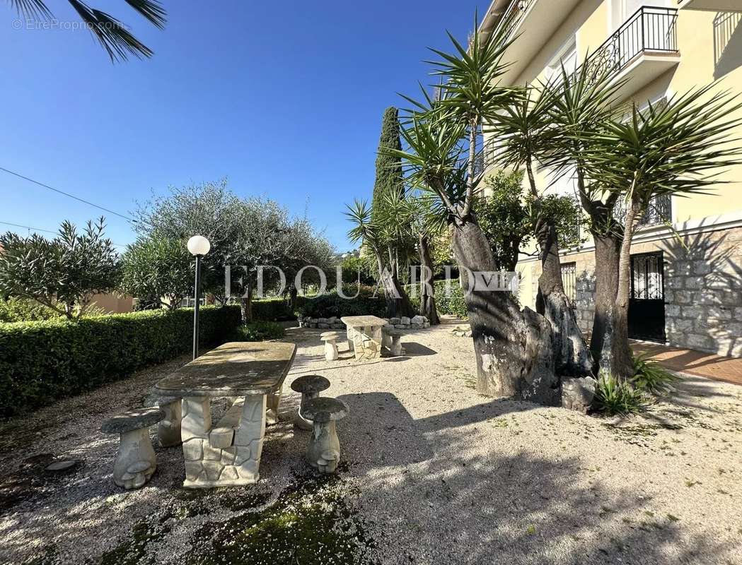 Appartement à MENTON