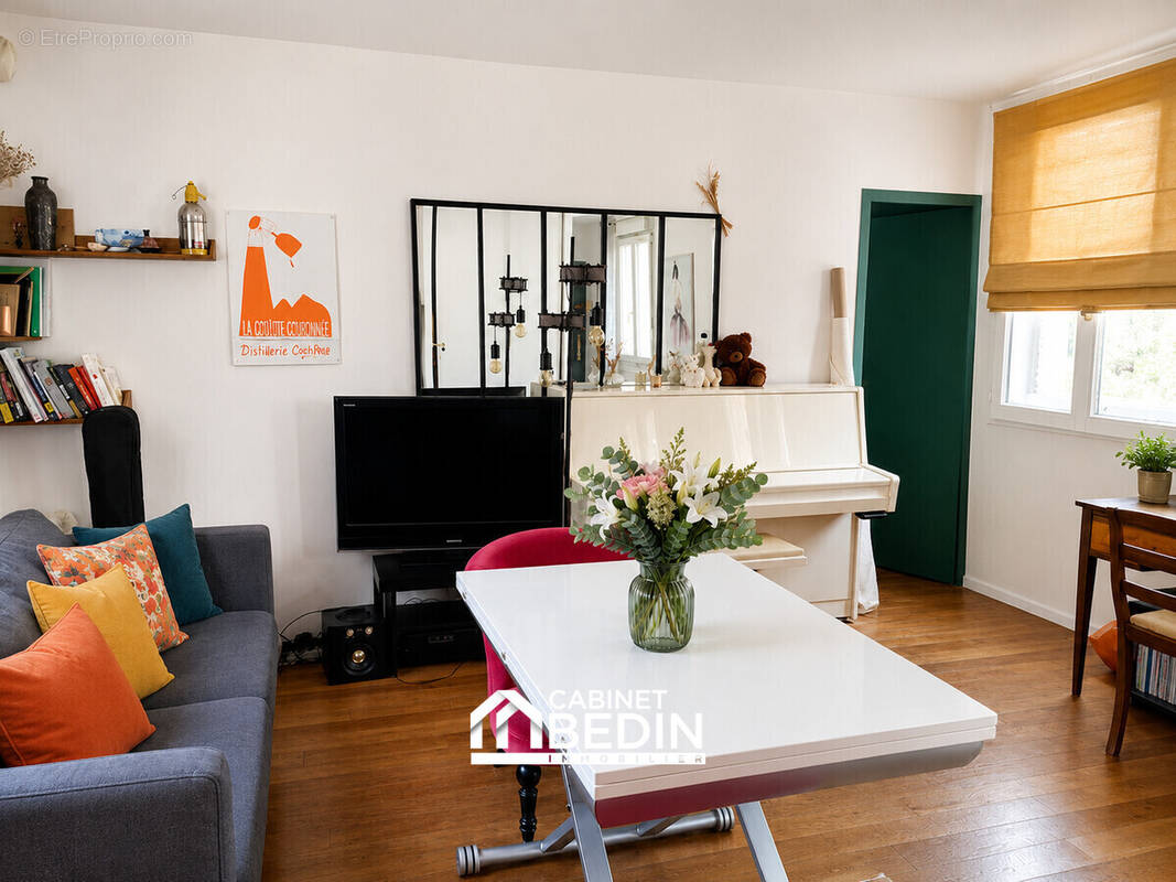 Appartement à BORDEAUX