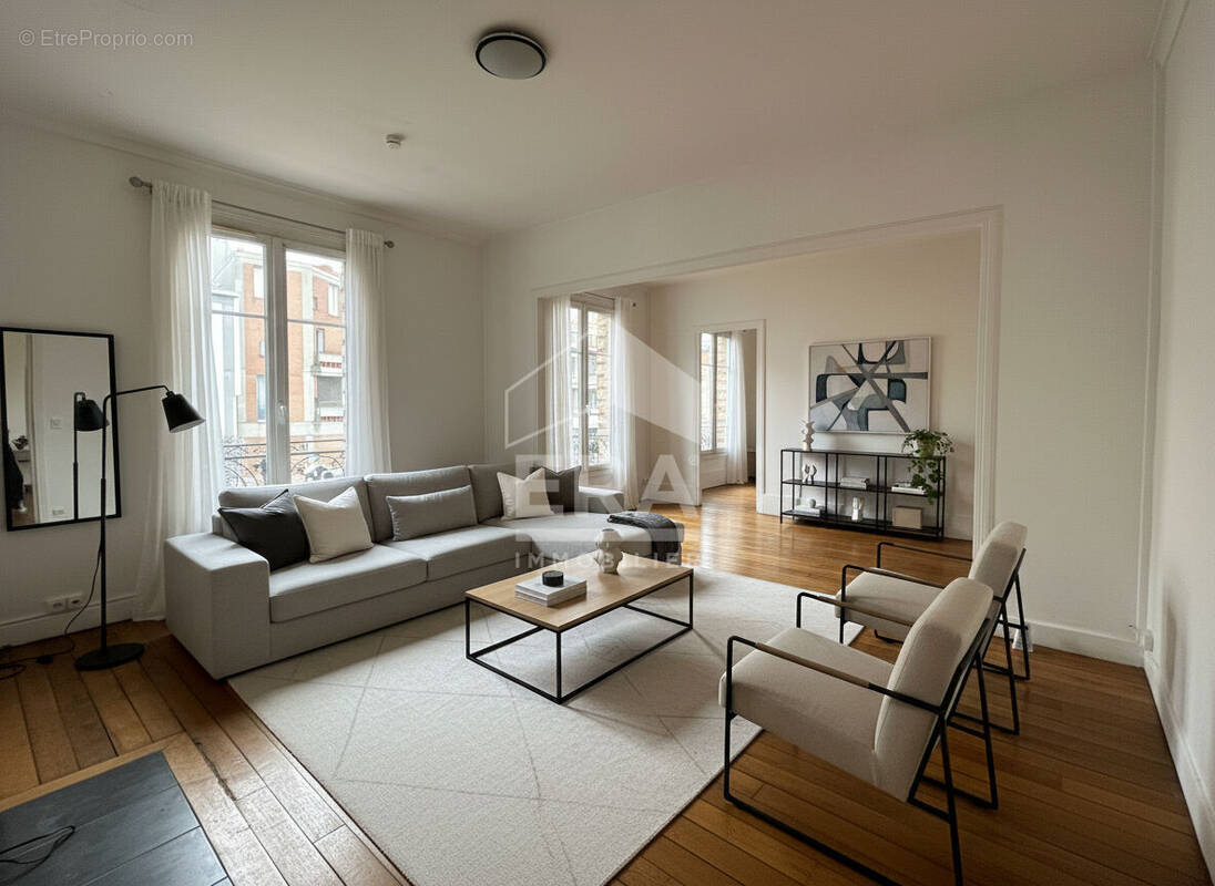 Appartement à SAINT-DENIS