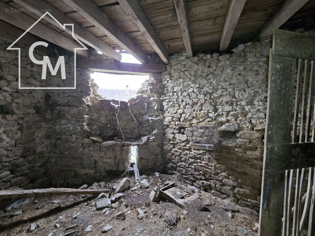 Maison à MOUHET