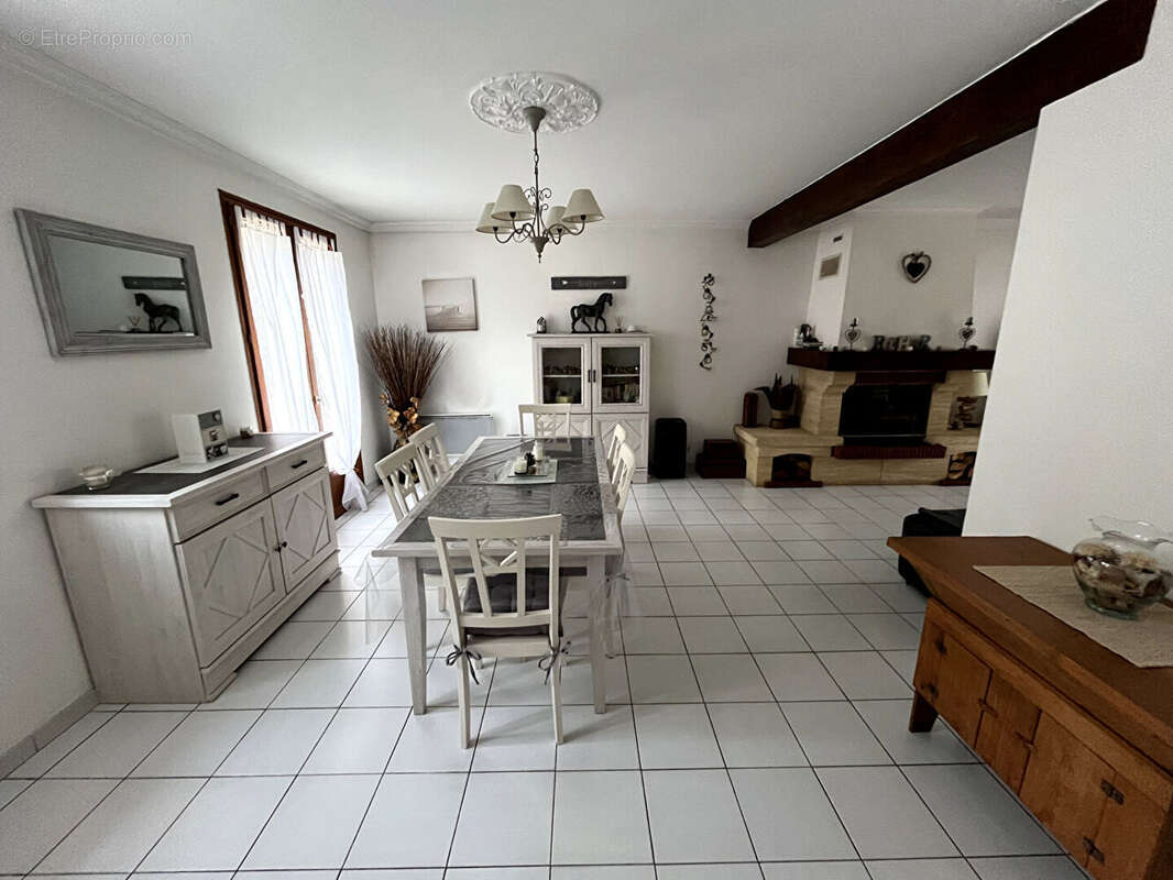 Maison à TESSANCOURT-SUR-AUBETTE