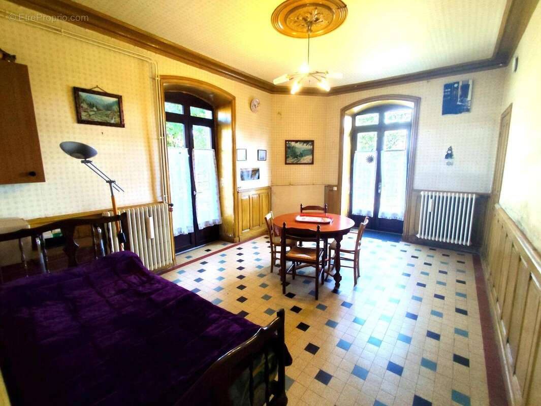 Maison 153 m² à Vernassal  - photo 6