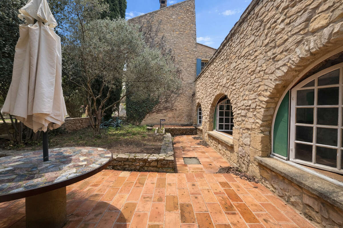 Maison à LANCON-PROVENCE