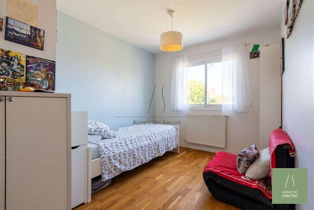 Maison 125 m² à Le Vesinet  - photo 10