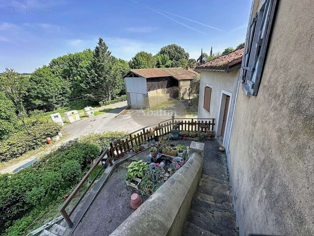 Appartement à GALAN