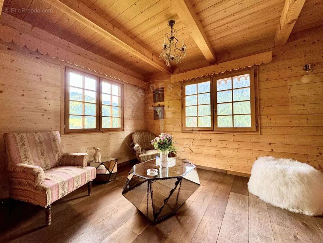 Maison à LA GIETTAZ