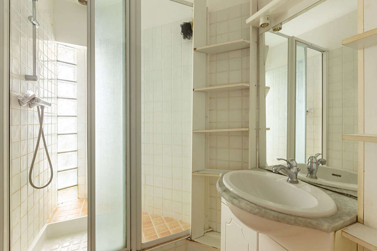 Appartement T3 66.40 m² rue de Campo Formio - photo 10