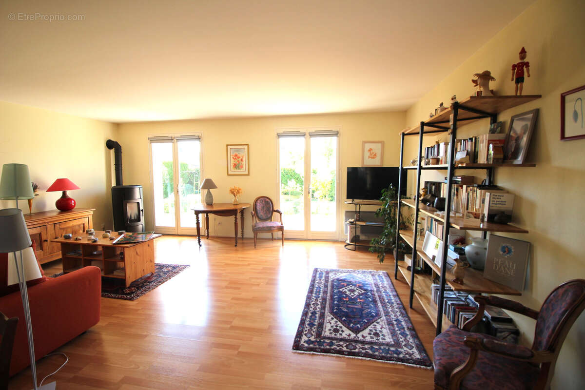 Maison à NUITS-SAINT-GEORGES
